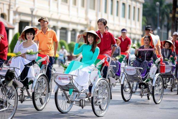 Saigon Cyclo Tour
